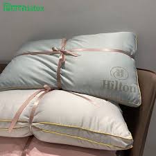Salah satu bantal mewah adalah buatan seorang terapis dari belanda. Purenlatex Murni Kapas Leher Bantal Serviks Bantal Untuk Tidur Ranjang Bantal Nyaman Bernapas Kain Hotel Ukuran Standar Bedding Bantal Aliexpress