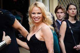 Pamela anderson, 1 июля 1967 • 53 года. Pamela Anderson Sie Hat Ihren Bodyguard Heimlich Geheiratet Gala De