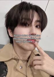 Figurinha Do TikTok Por Fora Triste Mas Por Dentro Feliz