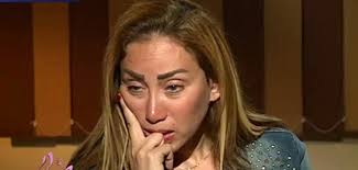 السيرة الذاتية تعتبر السيرة الذاتية بمثابة همزة الوصل بين طالب العمل و أصحاب الإعمال والمتحدث الرسمي عنك أمام إناس لم يقابلوك ولم يعرفوا شخصيتك الحقيقية فكن حريصا فيما تكتب ودقيقا في وصفك لنفسك مع إبراز مميزاتك وقدراتك التي تناسب الوظيفة. Ø¨Ø¹Ø¯ ØªØµØ±ÙŠØ­Ø§Øª Ø±ÙŠÙ‡Ø§Ù… Ø³Ø¹ÙŠØ¯ Ø¨Ø´Ø£Ù†Ù‡Ø§ Ø§Ù„Ù…Ø­ÙˆØ± ØªØ³Ø§Ù†Ø¯ Ø¥ÙŠÙ…Ø§Ù† Ø§Ù„Ø­ØµØ±ÙŠ Ø®Ø¨Ø± ÙÙŠ Ø§Ù„ÙÙ†