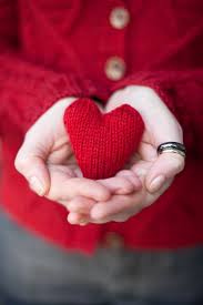 Imagem de hearts aesthetic and red red aesthetic. Found On Media Cache Ec3 Pinterest Com Via Tumblr Heart Heart Wallpaper Valentines