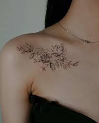 70 Easy And Small Flower Tattoos Design Ideas To Blow Your Mind Flower Tattoo Shoulder Tattoos For Women Flowers Shoulder Tattoos For Women