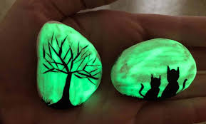 The next glow in the dark paint product on our list here is one that can be applied to clothing specifically! 3 Best Glow In The Dark Paint For Rocks In 2021 Glow Bright Glow In Dark