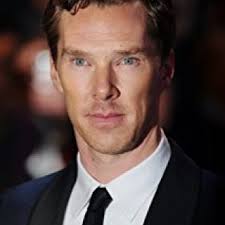 The cushion "Union Jack" in the apartment of Sherlock Holmes (Benedict  Cumberbatch) in Sherlock