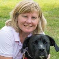 Cynthia Larkin's Instagram, Twitter & Facebook