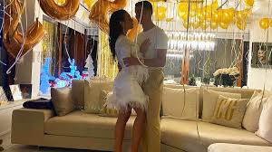 Cristiano ronaldo has announced that he is the father of a baby girl. Georgina Rodriguez Shares Romantic Picture With Cristiano Ronaldo As Family Welcomes New Year 2021 See Pics Latestly