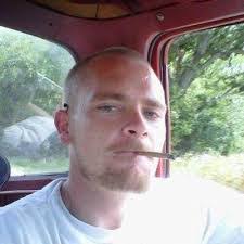 Michael Gayhart's Instagram, Twitter & Facebook