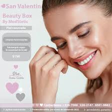 Preparamos este paquete especialmente para ti!💕 Luce una piel renovada en  este mes de #febrero... APROVECHA NUESTROS ✓ Beauty Boxes by  @medstetic.panama 💗 Mirada descansada 💗 Piel luminosa 💗 Piel joven 💗