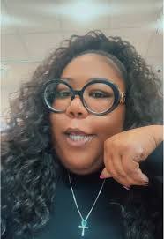 Bianca Shepard's Instagram, Twitter & Facebook