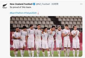 サッカーニュージーランド女子代表 （―じょしだいひょう）は、 ニュージーランドフットボール 株式会社によって編成される 女子サッカー の ナショナルチーム である。 愛称は、かつて swanz であったが、 2007年 9月に football ferns と改称。 Zw4cur4xhipezm