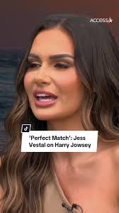 Jess Barry's Instagram, Twitter & Facebook