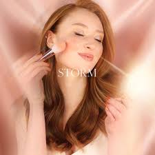 Luna by Lisa Airbrush Reviews