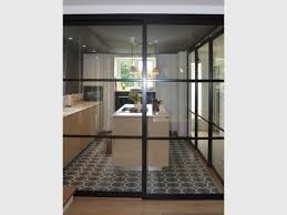 Un Cube Decoratif Comme Ecrin Pour Une Cuisine Architecte Interieur Appartement Cubes