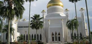 Brunei is a sovereign state and absolute monarchy situated on the northern coast of the island of borneo. Poverty In Brunei Darussalam Borgen