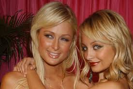 Paris hilton sheer by paris hilton is a floral fruity fragrance for women. Paris Hilton Verdankt Dem Reality Tv Ihren Charakter