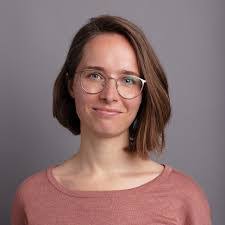 Nora Warner's Instagram, Twitter & Facebook