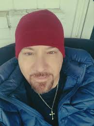 Hey everyone 43 from Long Island, figured I'd say hi. Single looking for  whatever comes my way