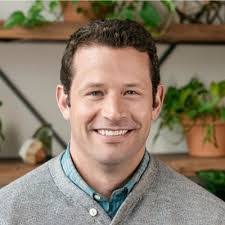 Emily Armer's Instagram, Twitter & Facebook