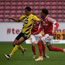 Man muss sehen, dass es der richtige schritt zur. Bvb Bald Jude Und Jobe Bellingham In Dortmund Vereint