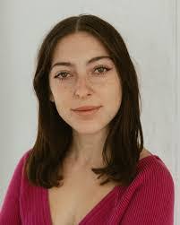 Monica Maes's Instagram, Twitter & Facebook