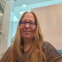 100+ "Amber A." profiles