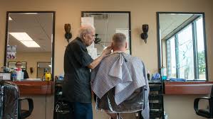 barber is 107 and still cutting hair