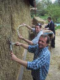 «io sono convinto che un cacciavite ci salverà: Come Costruire Da Soli La Propria Casa Di Paglia Terra Nuova