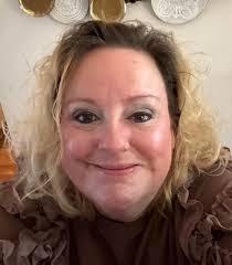 Dawn Fennell's Instagram, Twitter & Facebook