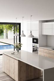 Beachy And Beautiful Kitchen Design Countertops Are Bq9610 Acacia Quartz By Vicostone Made For Luxury H Kitchen Design Countertops Kitchen Kitchen Surfaces
