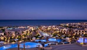 Pin By Remax 22 On شاليه للبيع فى لافيستا 3 المساحة 140 متر سكني عدد الغرف 3 غرف نوم 2 حمام المميزات صف رابع مطل على حمام السباحة السعر 2 Chalets For Sale Vista Chalet