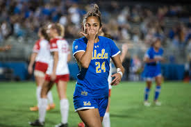 Get women's soccer rankings, news, schedules and championship brackets. Women S Soccer Secures Last Minute Win Over Iowa In 2nd Round Of Ncaa Tournament Daily Bruin