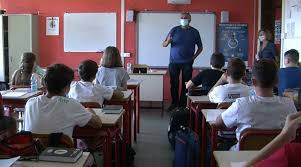 La dad è legittima purchè sia a carattere temporaneo , ed è altrettanto indispensabile l'obbligatorietà dell'apertura delle scuole. Riapertura Scuola Il 7 Gennaio Il Veneto Spinge Per Il 50 In Presenza Oggi Scuola