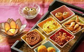 Perayaan hari deepavali ini disambut pada hari ke 14 bulan aipasi dalam kalendar tamil 9antara rumah terbuka tersebut amat meriah dengan pelbagai makanan tradisional yang sungguh lazat. Makanan Yang Harus Ada Semasa Deepavali Jom Check It Out Manis Madu