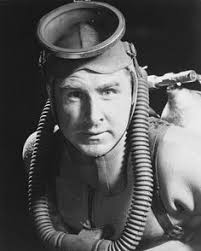 150 Divers in Hollywood ideas