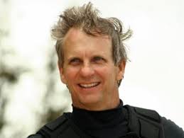 Google patronu 57 yaşında uzaydan atladı