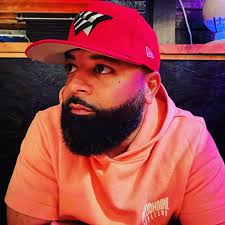 Ja Morant keeps up his controversial winning celebration streak by doing  his grenade gesture once again, right after being fined for doing finger  guns. complex.com/sports/a/backw…