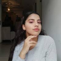 Leslie Cedeno's Instagram, Twitter & Facebook