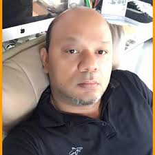 Walter Bellolio's Instagram, Twitter & Facebook