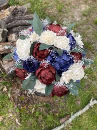 While i can try to explain our medium arrangement has x number of focal flowers verses our small size which has x number, i figured maybe i would do a post with a few examples. Bouquets Corsages Accessories 30 Off Tomorrowcustom Navy Burgundy Sola Flower Bouquet And Dried Flowers Navy Berries And Eucalyptus Faux Flowers Style 40