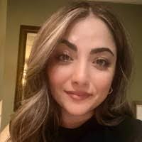 Estela Gamboa's Instagram, Twitter & Facebook