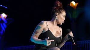 Beth Hart You Belong To Me 2 9 17 Keeping The Blues Alive Cruise Youtube