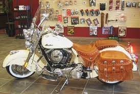 Indian Motorcycle All Decked Out In It S Finery Indian Motorcycle Indian Motorbike Classic Motorcycles