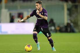 Born in milan in 1967, andrea castrovilli studied at the scuola orafa milanese, the milano goldsmith school. Report Psg Show Interest In Fiorentina S Gaetano Castrovilli Psg Talk