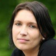 Za 8letou formu studia se rozloučila valentýna lipovská. 8 Eva Lipovska Profiles Linkedin