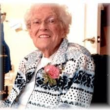 Joyce Pardo's Instagram, Twitter & Facebook