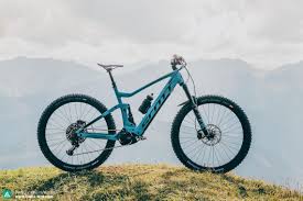 First Ride Review 2020 Scott Genius Eride 910 Bosch Performance Cx More Battery And Lots Of Small Improvements E Mountainbike Magazine