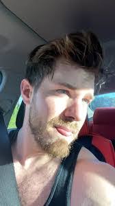 Kyle Williford's Instagram, Twitter & Facebook