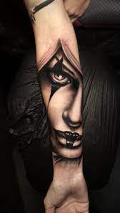 clown clowntattoo horrorclown harlekin portrait jens simonsson darkart gothic gothictattoo horrortattoos schmerzgalerie nrwtattoo bad oeynhausen