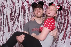 They have helped me out since the beginning not just with my photo booth but also getting my business started. How Soon Should I Book My Photo Booth Funkytown Fotobooth