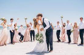 Blog Lookslikefilm Beach Wedding Photos Wedding Photos Poses Wedding Group Photos